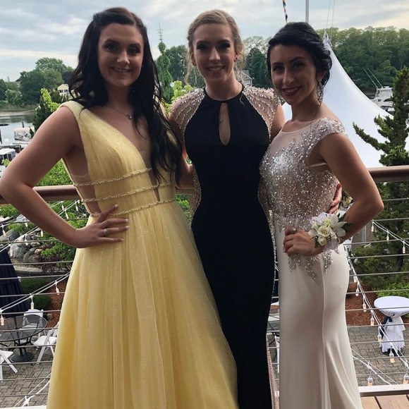 Black and silver jovani prom dress - Picture 5 of 5